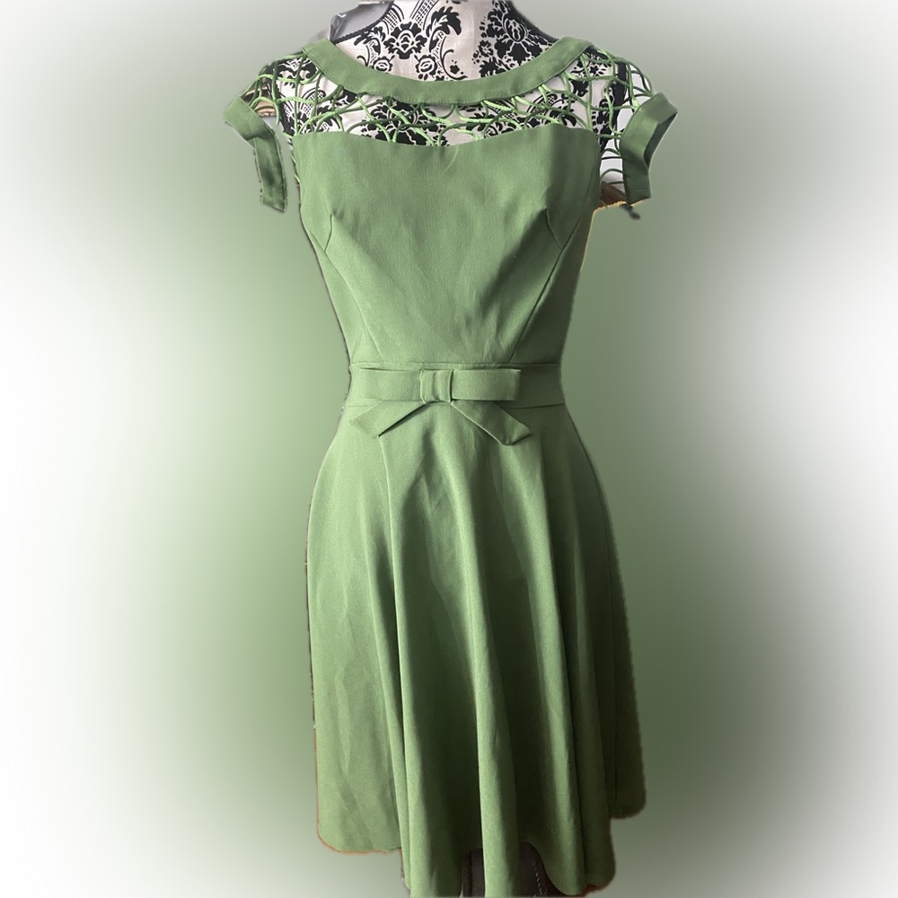 Tatyana Sierra classy yet sexy professional pin up dress